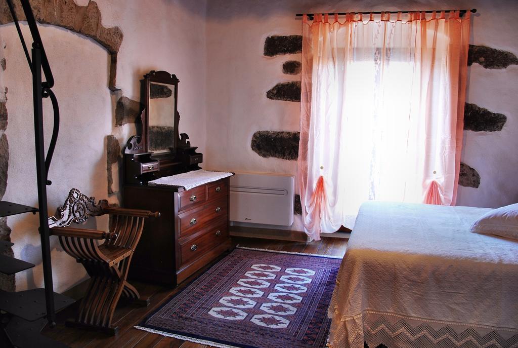 Bed and Breakfast Casa Castori Macomer Zimmer foto
